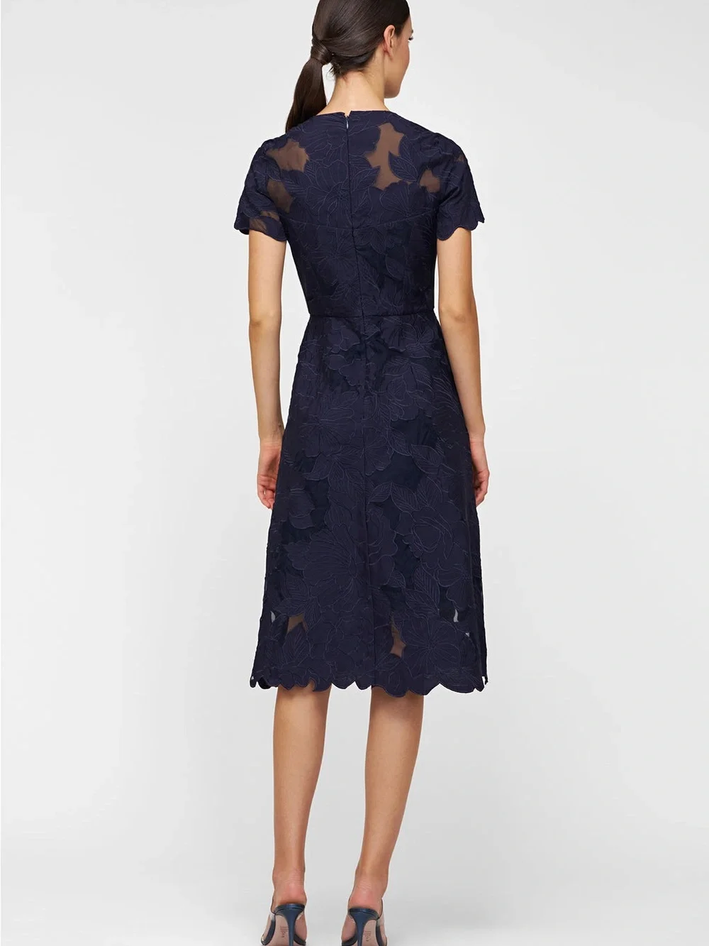 Kay Unger Luna Floral Embroidered Organza Midi Blue A Line Dress NWT SZ 4 Modest - Picture 3 of 11